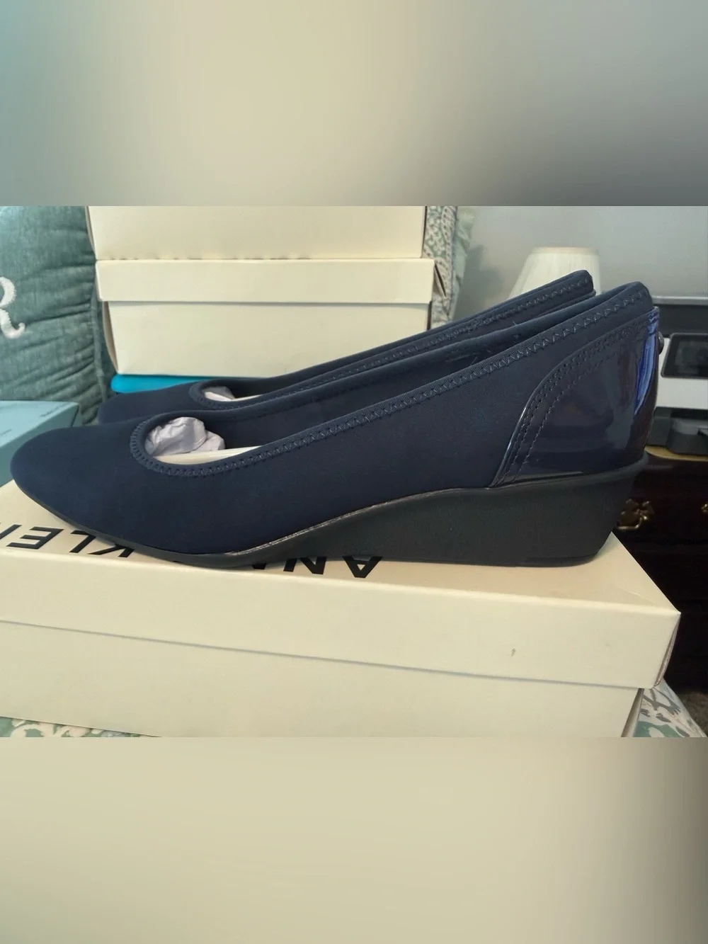 NWT Anne Klein Wisher Navy Wedges 9